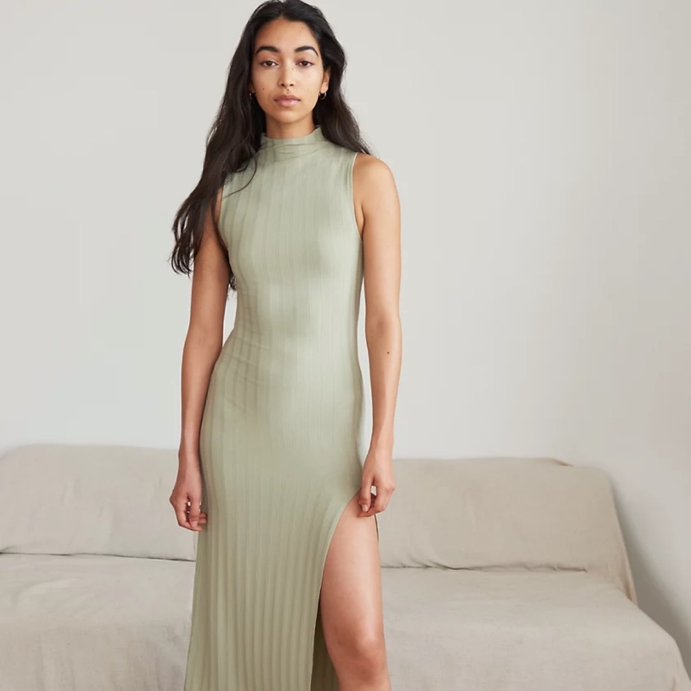 Aritzia Wilfred Free Leo Dress